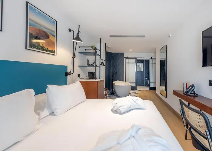 Victoria Boutique Hotel